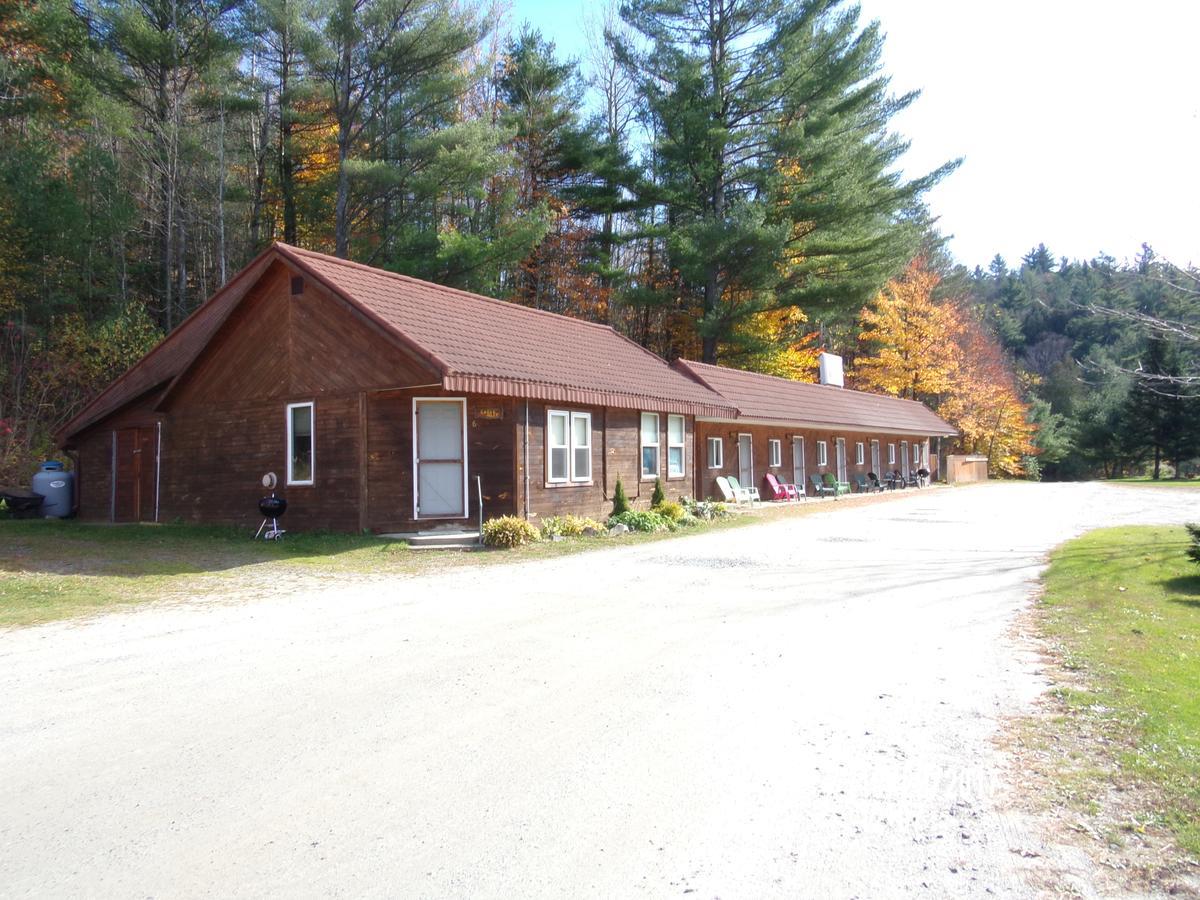 Pine Crest Motel & Cabins Barton Eksteriør billede
