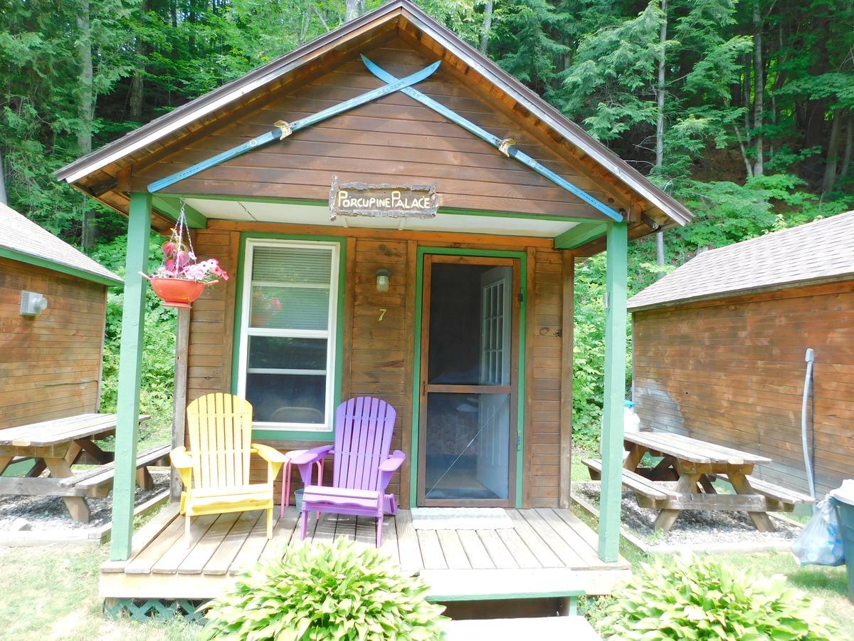 Pine Crest Motel & Cabins Barton Eksteriør billede